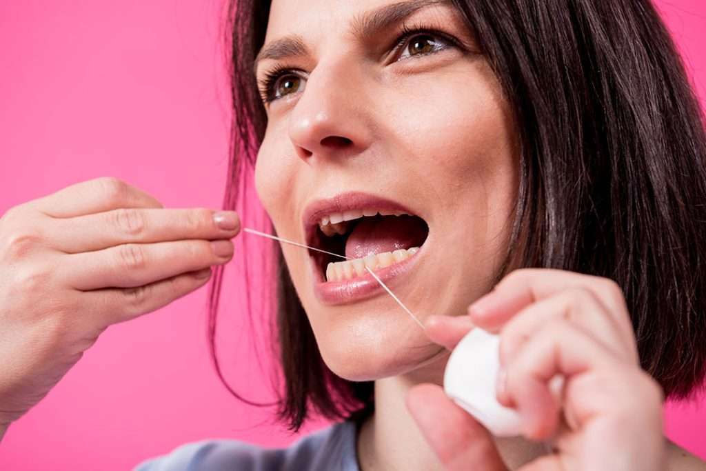 Flossing-thumb
